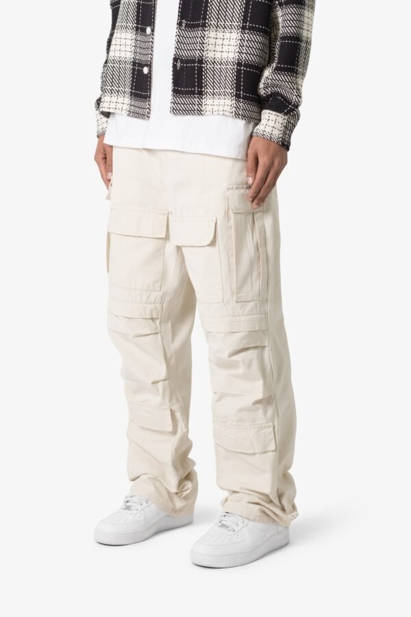 Ultra Baggy Cargo Pants – Oversized Fit, Heavy-Duty Comfort - Image 3