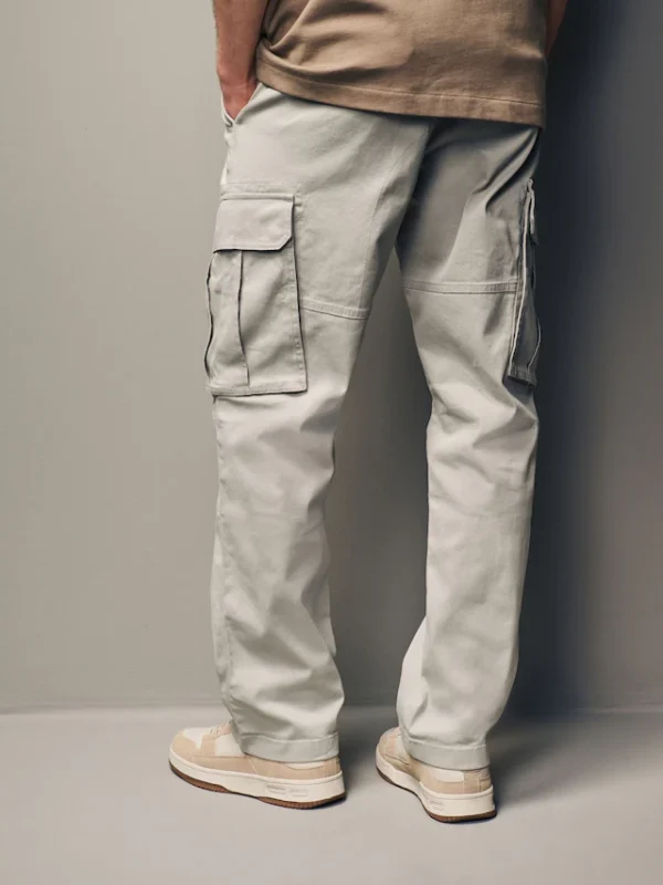 Classic Straight Fit Cargo Pants – Timeless Style with Everyday Functionality - Image 3